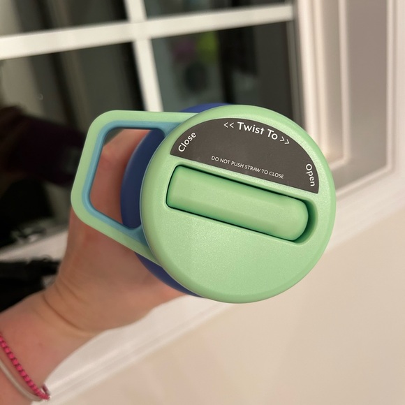 Brumate Rotera Limited Edition Northern Lights 35 ounce - Picture 3 of 5